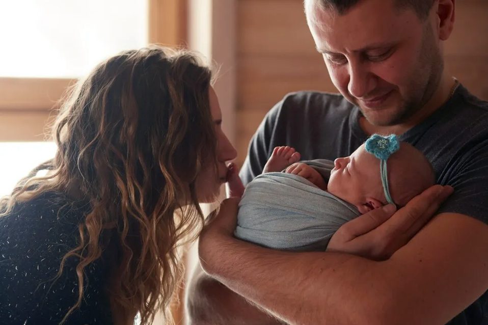 jeune couplebebe