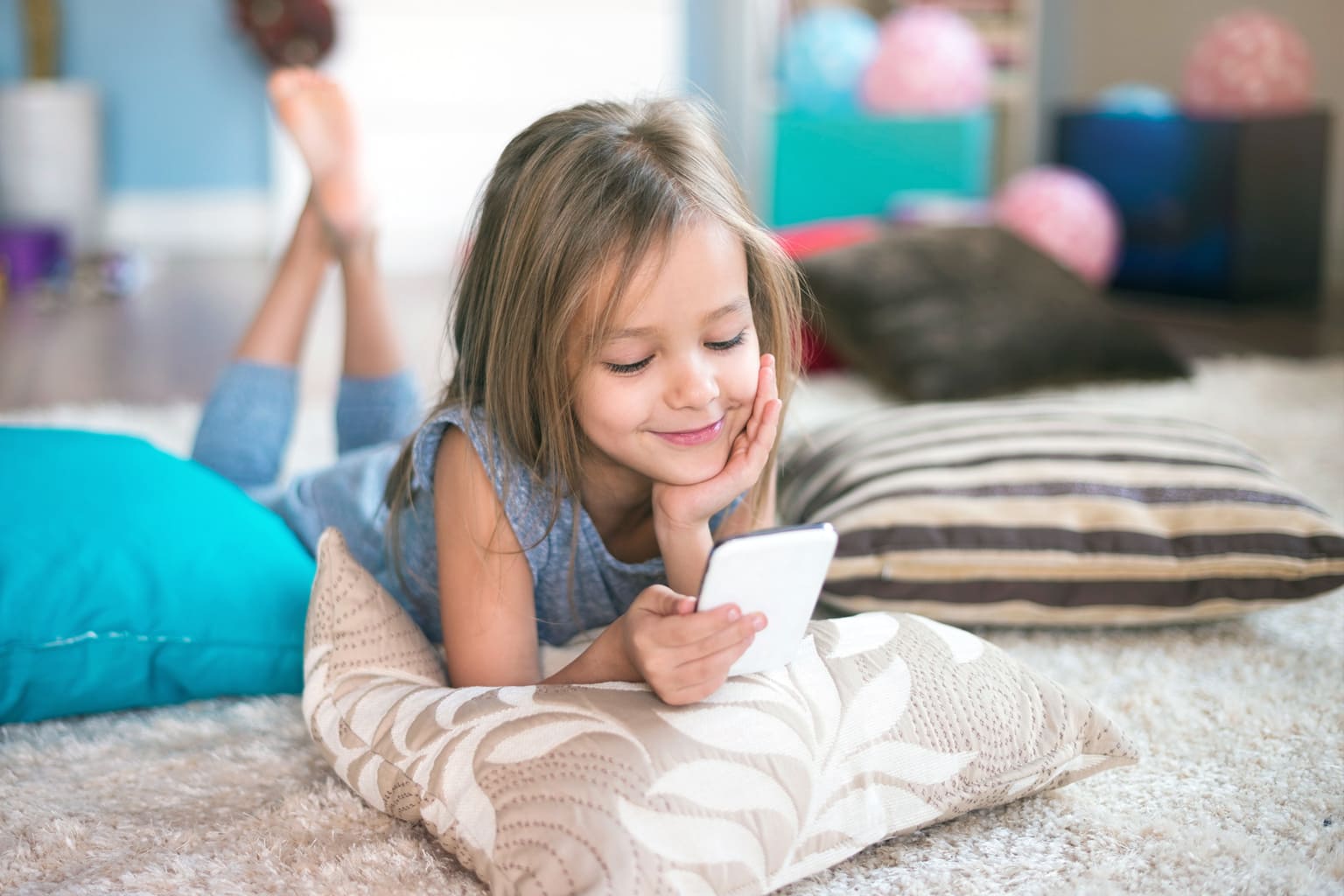 À quel âge offrir un premier téléphone portable à son enfant ?